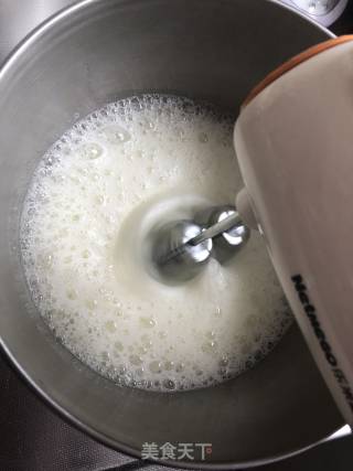 戚风蛋糕的做法步骤：7