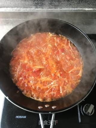 西红柿金针菇蛋花汤的做法步骤：6