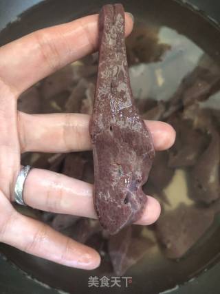 溜肝尖的做法步骤：1