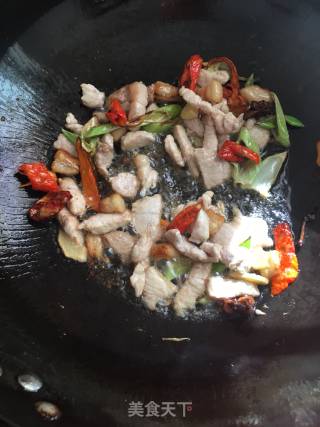 金针木耳炖白菜的做法步骤：7