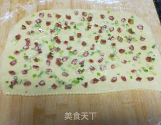 葱腊肠面包的做法步骤：10