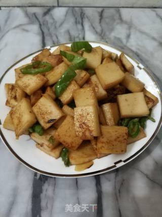 辣椒炒鱼豆腐的做法步骤：9
