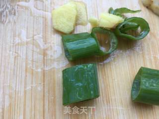 芋头母烧排骨的做法步骤：4
