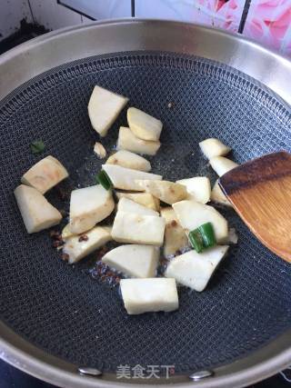 芋头母烧排骨的做法步骤：10