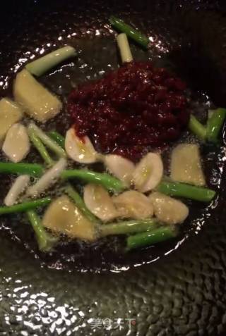 红烧鲤鱼的做法步骤：5