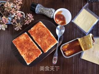 吐司木乃伊 万圣节美食的做法步骤：2