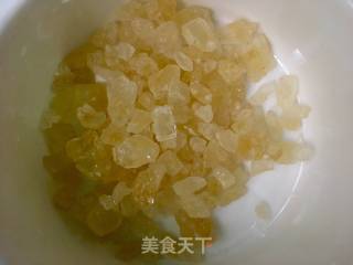 银耳百合莲子糖水的做法步骤：4