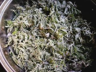 蒸胡萝卜叶的做法步骤：6