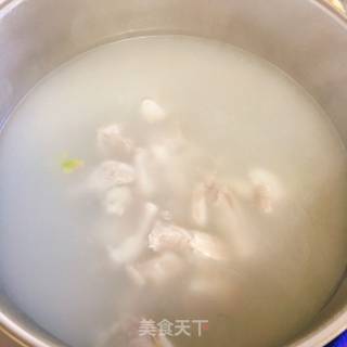 月牙骨玉米海带汤的做法步骤：4