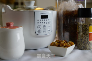牛奶藜麦桃胶的做法步骤：1