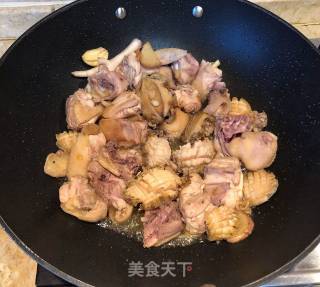 鲍鱼烧鸡的做法步骤：3