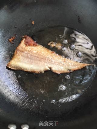 香辣塔嘛鱼的做法步骤：1