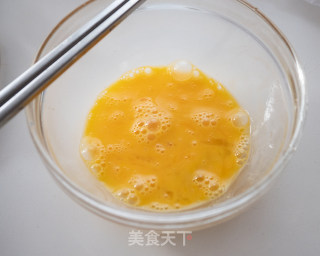 蔬菜肉松鸡蛋卷的做法步骤：3
