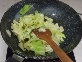 快手小炒-创意版炝炒莲白的做法步骤：12