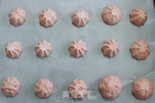 【万圣节】搞怪蛋白糖的做法步骤：4