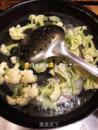 花团锦簇之清清静静香油花菜????的做法步骤：2