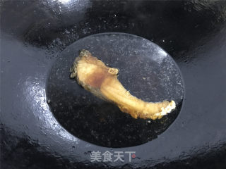 青菜爆鱼米线的做法步骤：5