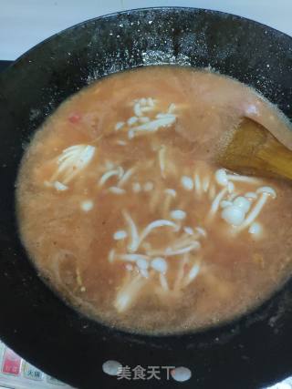 暖身美食 西红柿 豆腐 蘑菇汤的做法步骤：6