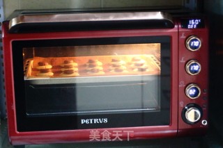 蜘蛛饼干的做法步骤：10