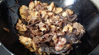 茶树菇焖鸡腿肉的做法步骤：11