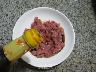 鸭蛋蒸里脊肉的做法步骤：5