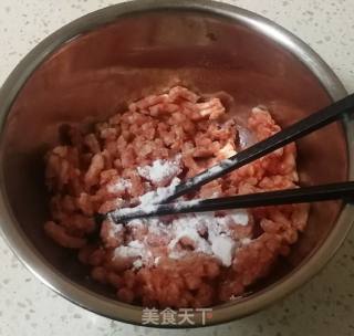 茼蒿菜馄饨的做法步骤：1