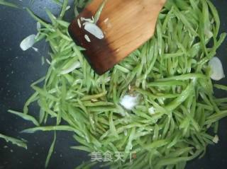 炒豆角丝的做法步骤：8