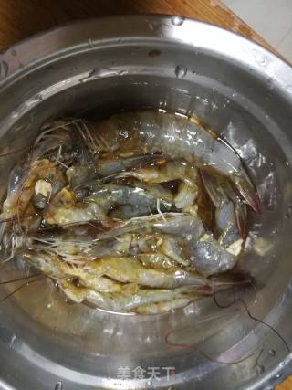 凤尾开边虾的做法步骤：3
