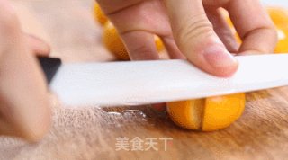 糖渍桂花金桔蜜的做法步骤：2