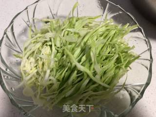 凉拌圆白菜的做法步骤：2