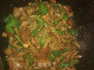 五花肉焖干豆角的做法步骤：8