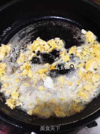 祥瑞宝宝餐桌之大虾叉烧饭的做法步骤：5