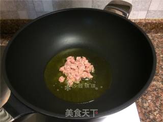 竹笋酸菜牛肉米线的做法步骤：5