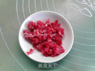 茄汁牛肉方便面的做法步骤：2