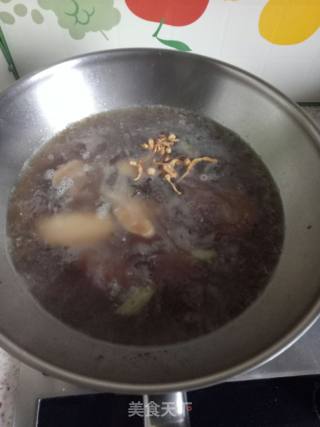 土豆炖鸡翅的做法步骤：5