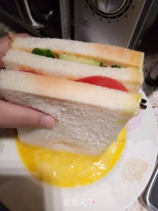 蛋煎三明治的做法步骤：7