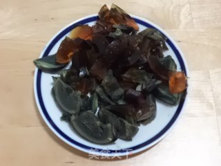 皮蛋版上汤娃娃菜的做法步骤：3