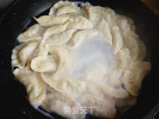 强烈推荐:平菇鸡蛋韭菜素饺的做法步骤：19