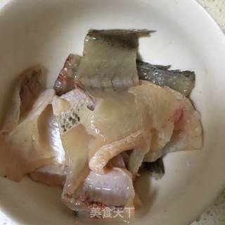 鲜菇鱼骨汤的做法步骤：6