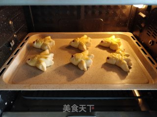 接吻鱼快手小面包的做法步骤：16