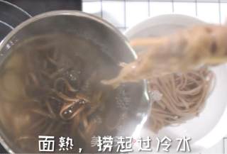鸡丝凉拌荞麦面&蔬菜汤的做法步骤：4