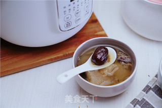 竹荪红枣甜汤的做法步骤：7