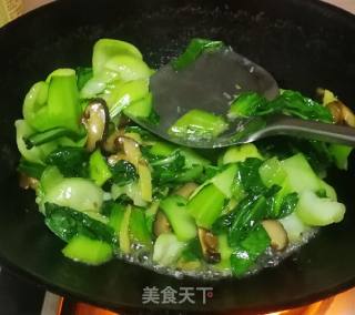 香菇油菜的做法步骤：7