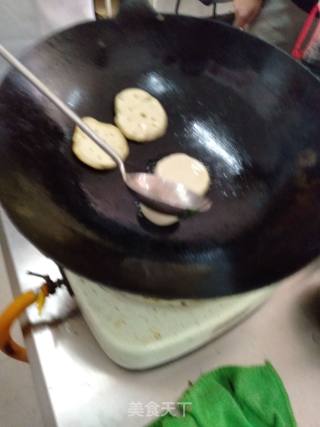 地瓜饼的做法步骤：7
