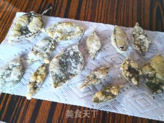 酥炒皮蛋的做法步骤：4
