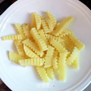 椒盐土豆虾的做法步骤：3