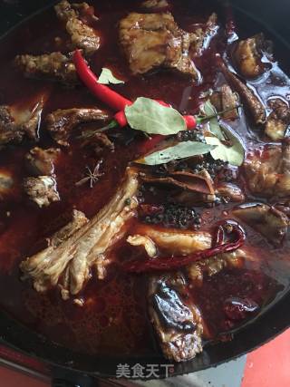 羊排麻辣火锅的做法步骤：6