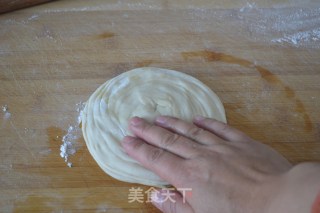 美味手抓饼的做法步骤：12