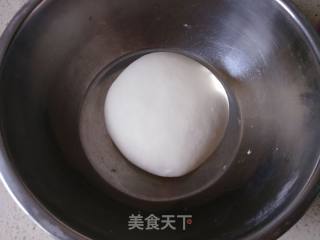 水饺的做法步骤：1