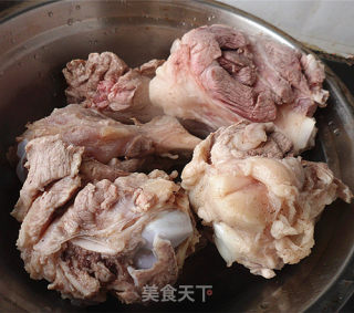 凉拌拆骨肉的做法步骤：1
